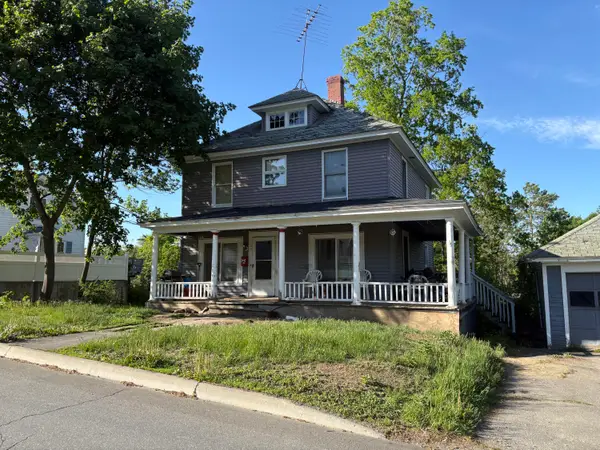 106 Pleasant Street, Dover-Foxcroft, ME 04426