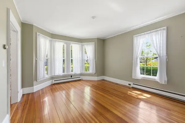 5 Cherry Lane, Biddeford, ME 04005