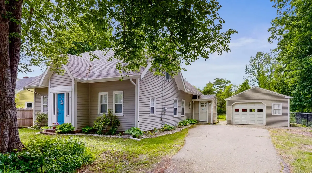 32 Main Street, Raymond, ME 04071 - #1