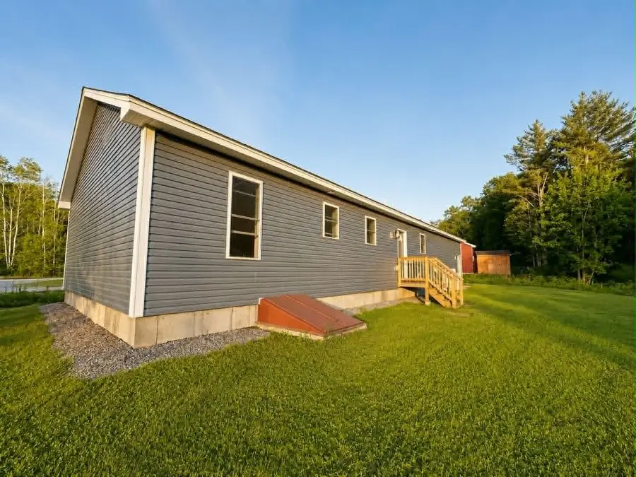 28 Coe Street, Auburn, ME 04210 - #3