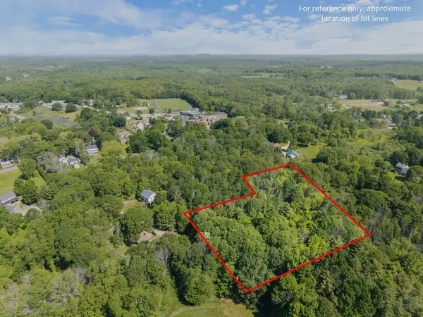 6 Applegate Lane, Kittery, ME 03904