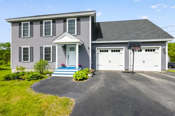 94 Gorham Road, Scarborough, ME 04074