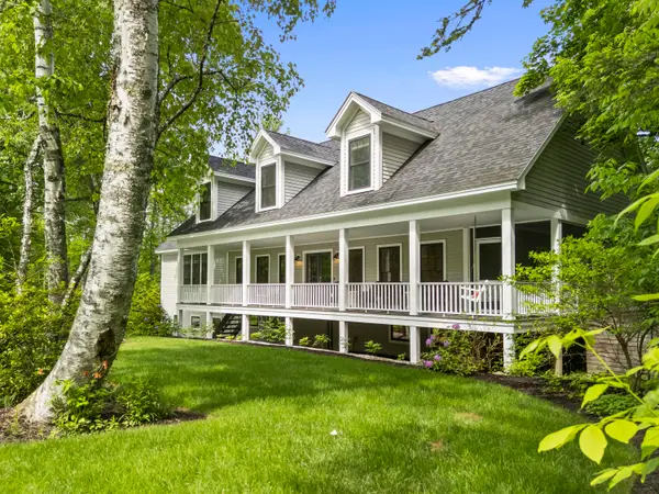 4 Forest Glen Drive, Rockport, ME 04856