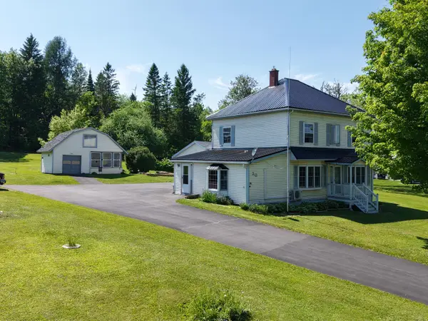 30 Benjamin Street, Mars Hill, ME 04758