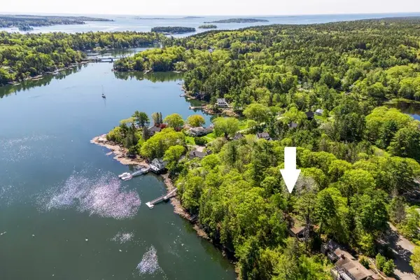230 Ocean Gate Road, Southport, ME 04576