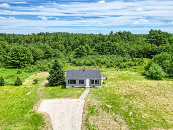 36 Patterson Road, Mechanic Falls, ME 04256