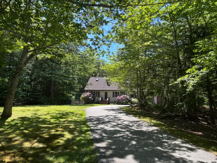 17 Curtis Road, Freeport, ME 04032 - #2