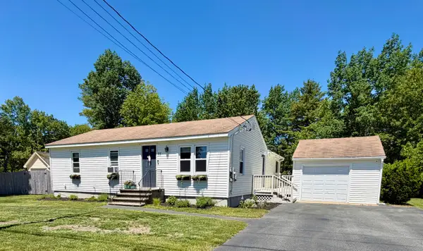55 Mill Street, Kennebunk, ME 04043