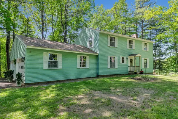 1 Friendly Pines Lane, Kennebunk, ME 04043