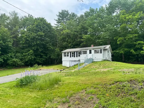 14 Lynn Road, Augusta, ME 04330