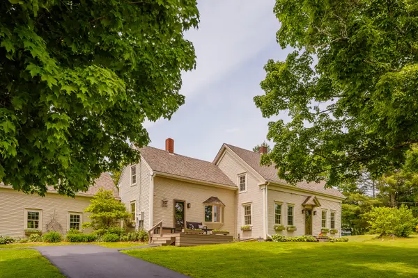 840 Wottons Mill Road, Warren, ME 04864
