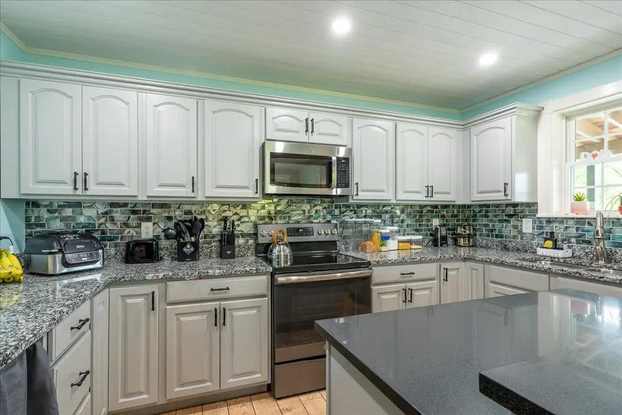 55 Mountain View Extension, Rockland, ME 04841 - #3
