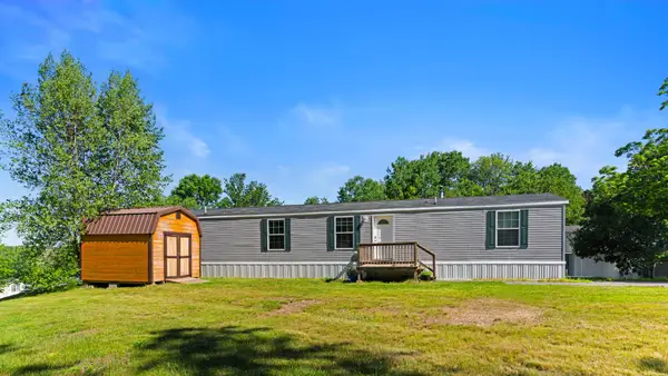 20 Mountain View Circle, Bowdoin, ME 04287