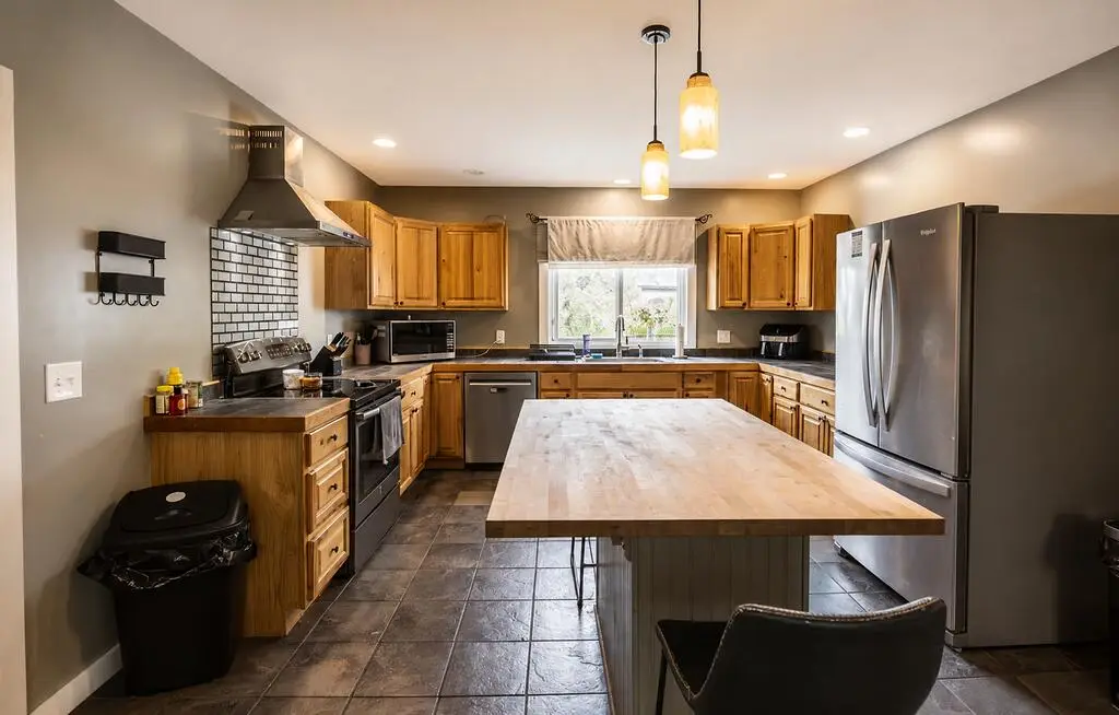 16 Park Street, Madison, ME 04950 - #1