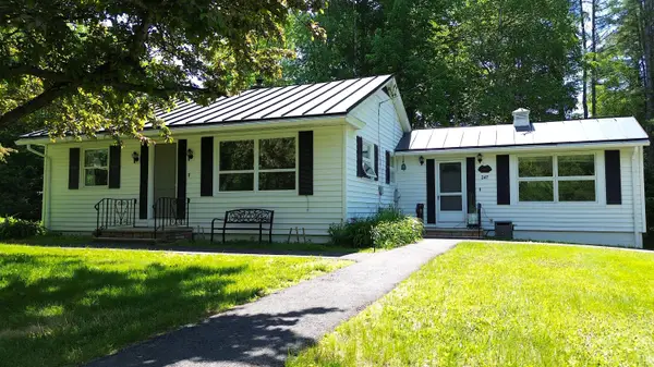 247 Perham Street, Farmington, ME 04938
