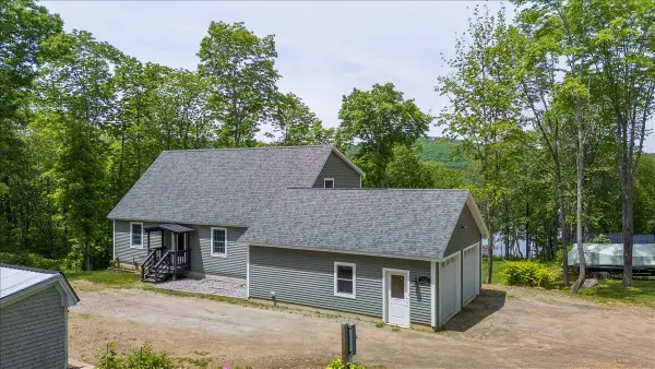 116 Mountain View Extension, Rockland, ME 04841