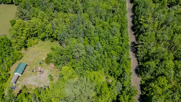 3 Gray Road, Harmony, ME 04942