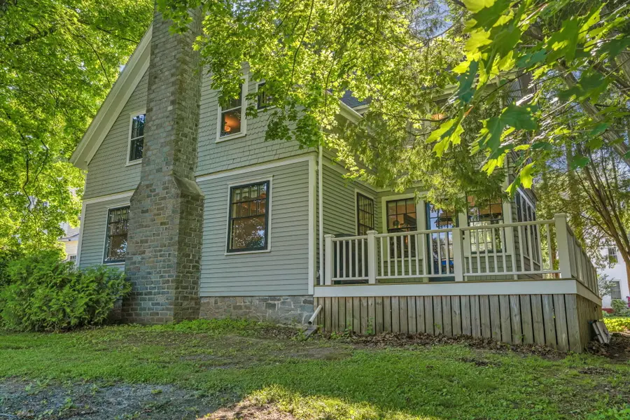218 Broadway (shaw Avenue) Street, Rockland, ME 04841 - #3
