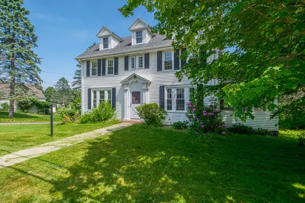 954 Sawyer Street, South Portland, ME 04106
