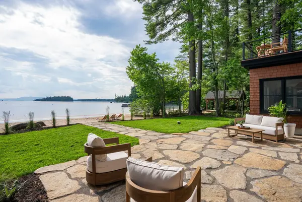 32 Hutchins Road, Raymond, ME 04071