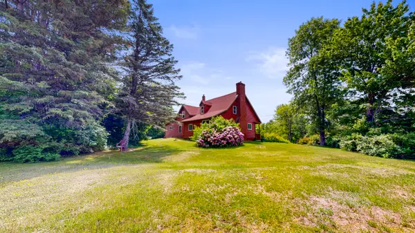116 S Main Street, Mechanic Falls, ME 04256
