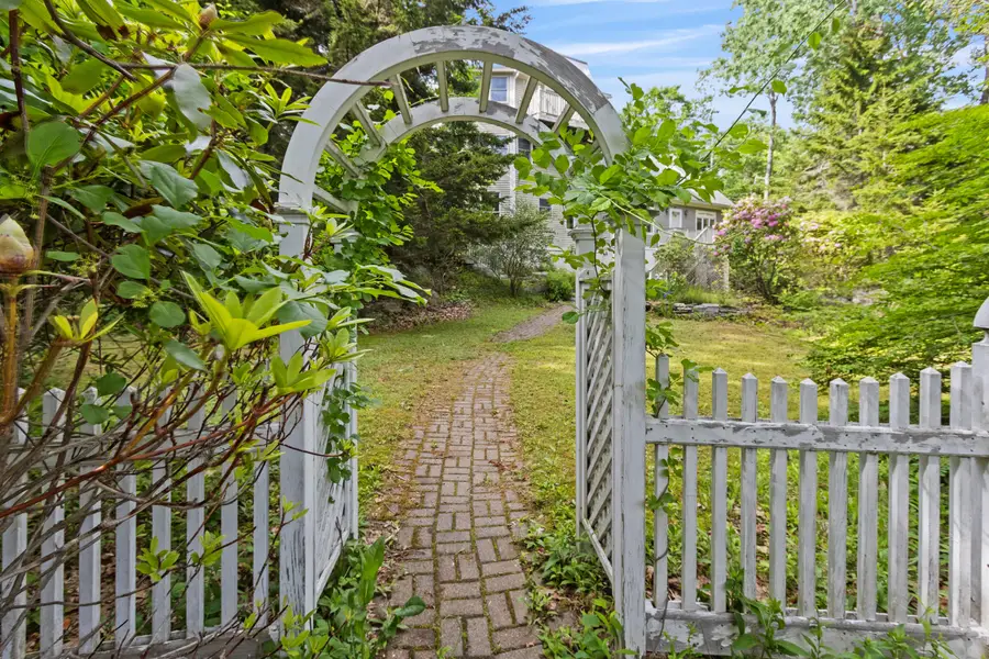 238 Brackett Avenue, Portland, ME 04108 - #2