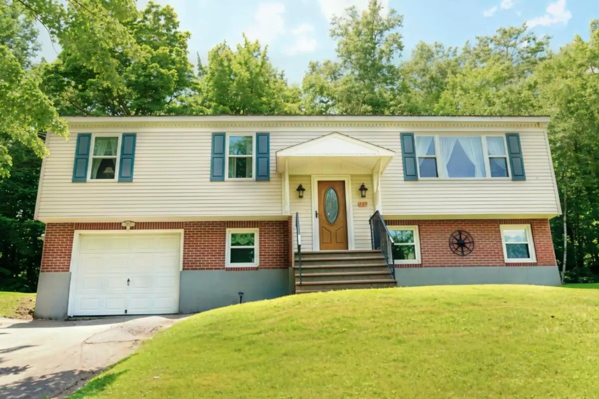 129 Summit Street, Baileyville, ME 04694 - #1