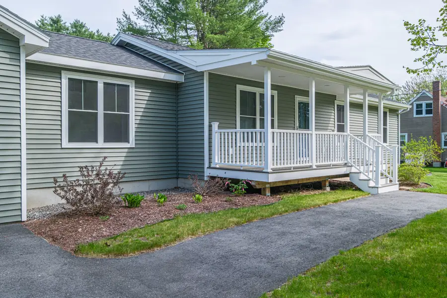 21 Bickford Drive, Topsham, ME 04086 - #3