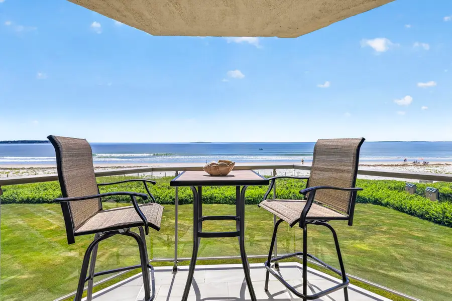 207 E Grand Avenue #C2, Old Orchard Beach, ME 04064 - #2