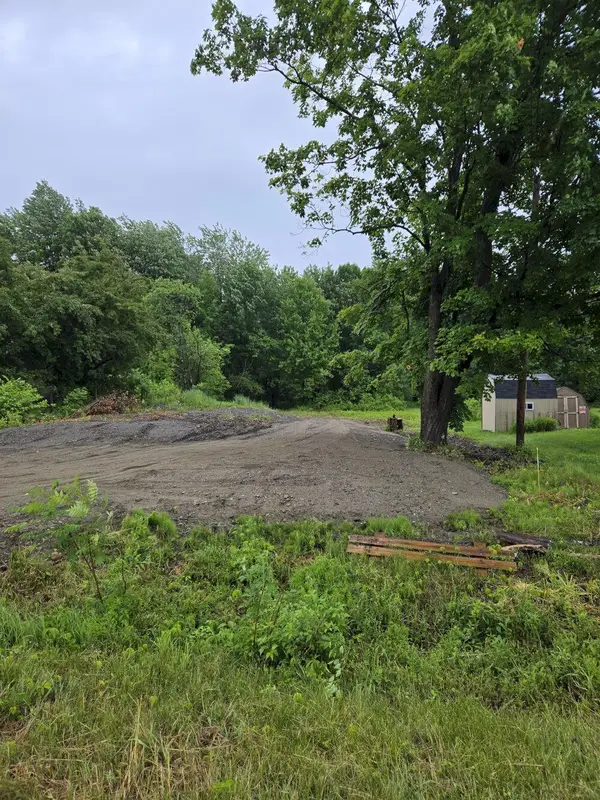 1158 Farmington Falls Road, Farmington, ME 04938