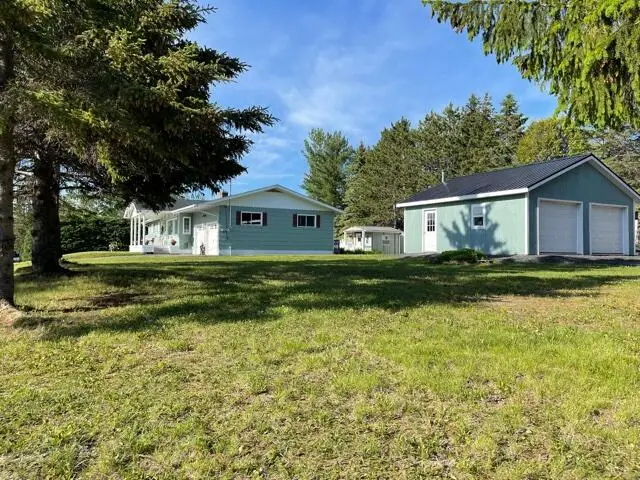 164 Hillcrest Avenue, Madawaska, ME 04756 - #3