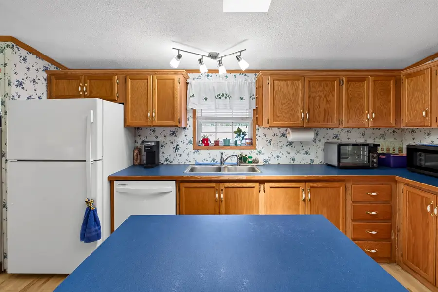 31 Wiswell Road, Brewer, ME 04412 - #3