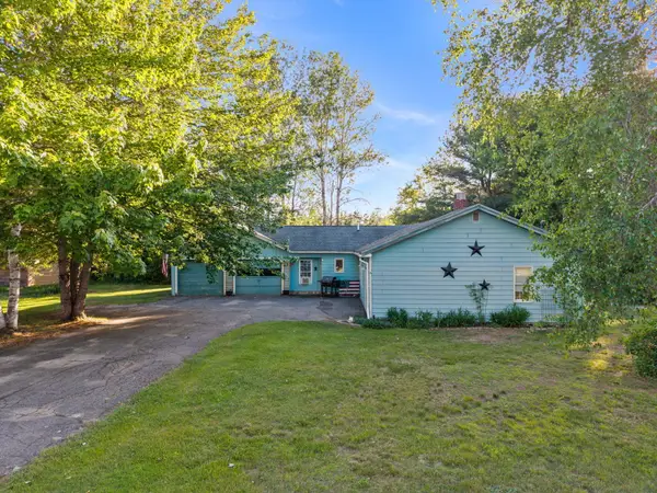 4 Mann Street, Howland, ME 04448