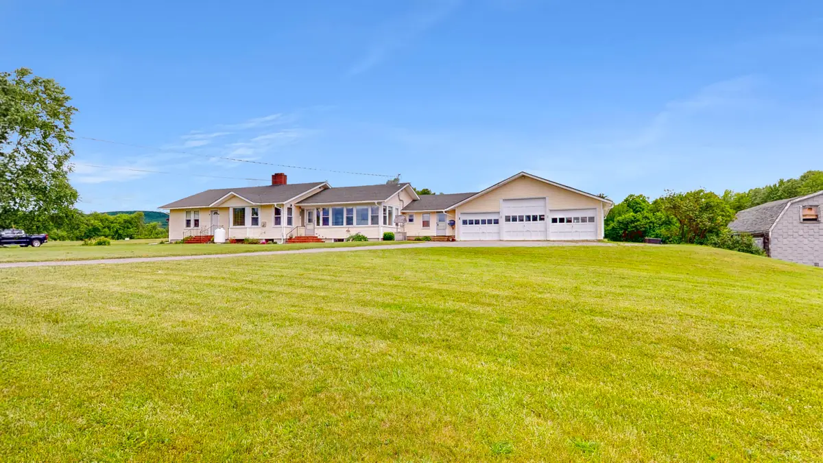117 Mason Corner Road, Saint Albans, ME 04971 - #1