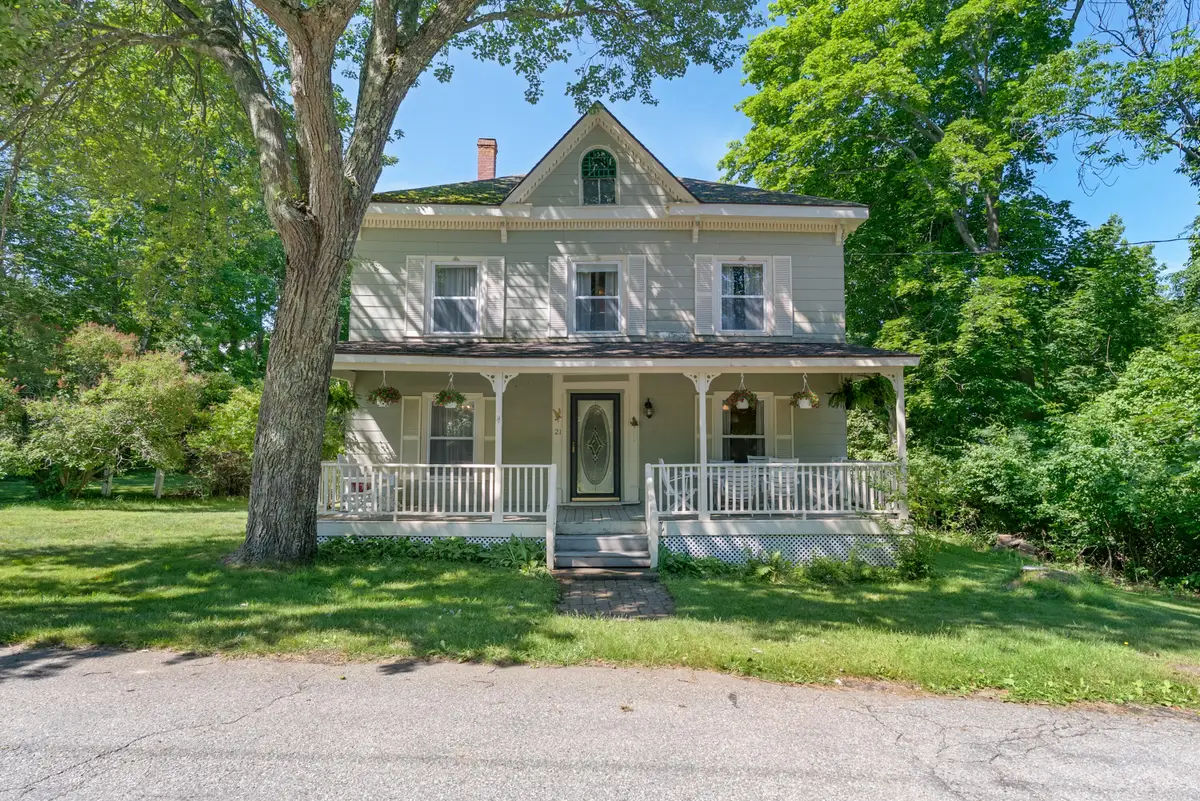 21 Beach Avenue, Long Island, ME 04050 - #1