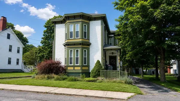 17 Key Street, Eastport, ME 04631