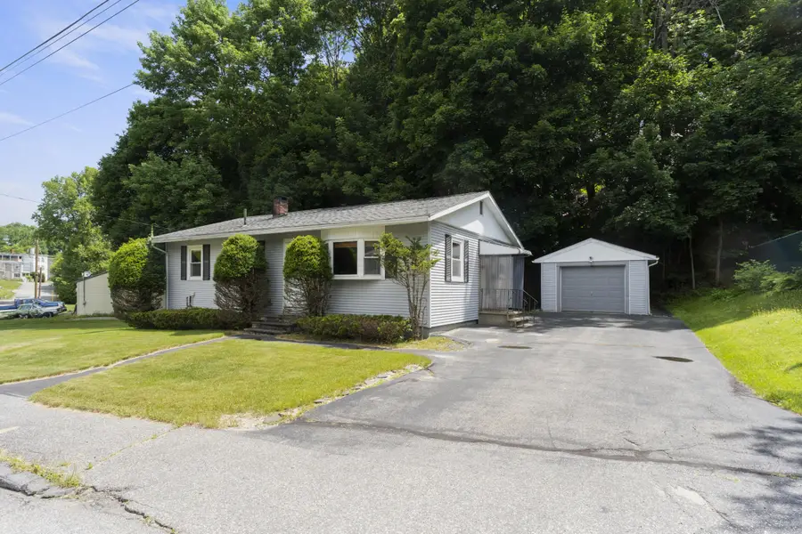 2 Dennis Street, Augusta, ME 04330 - #2