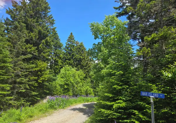 9-10 Wohoa Bay Drive, Addison, ME 04606
