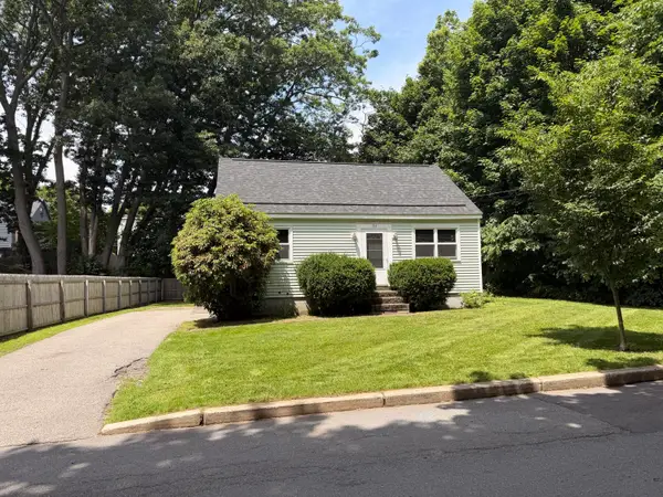 104 Bolton Street, Portland, ME 04102