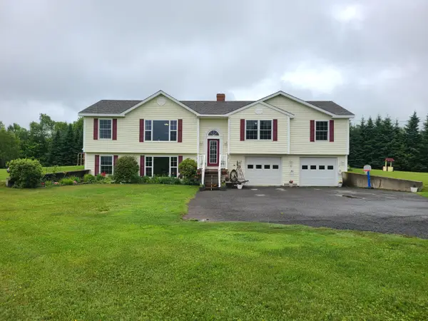 471 Crystal Road, Crystal, ME 04747
