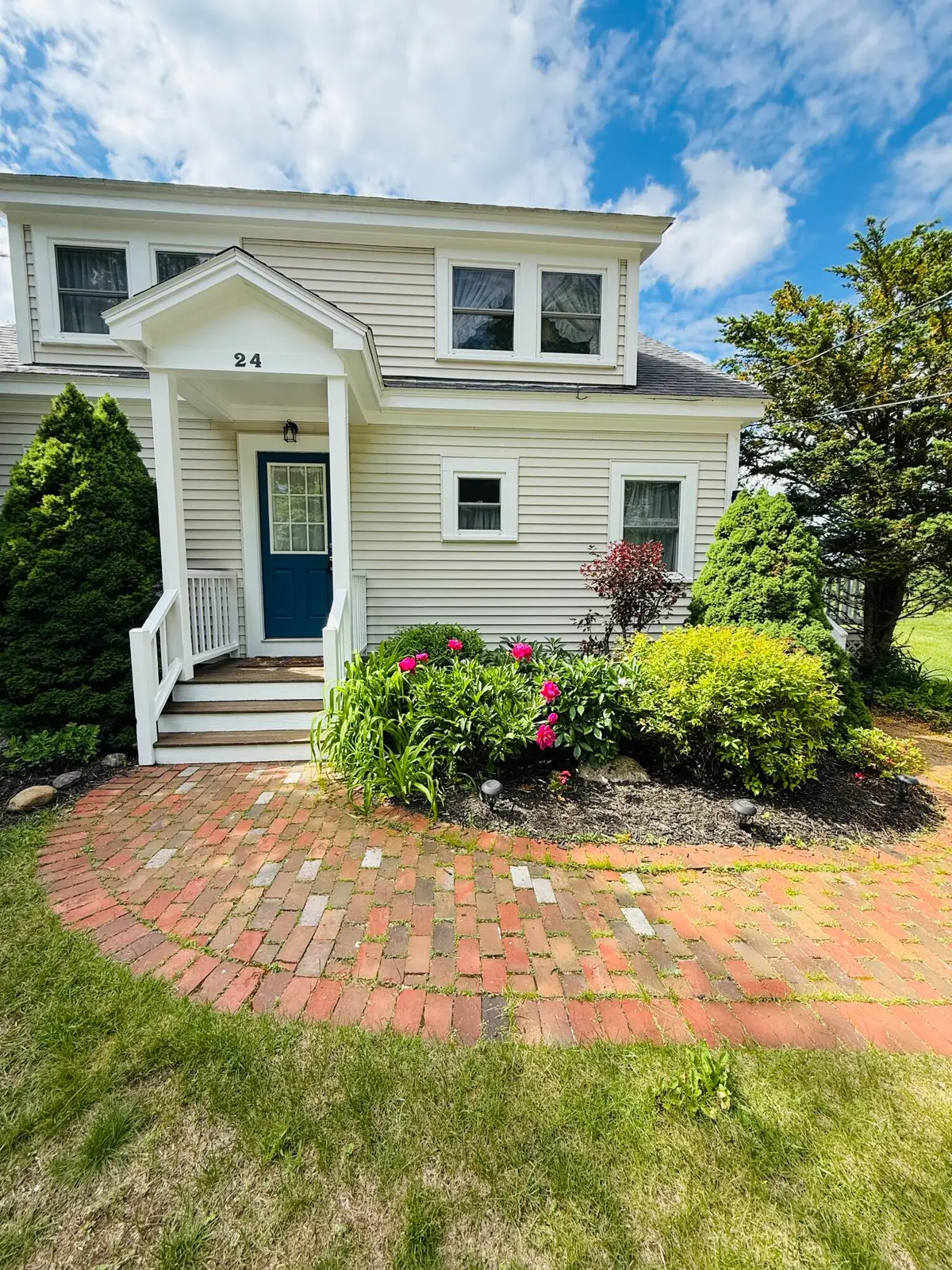 24 Mount Mica Road, Paris, ME 04281 - #1