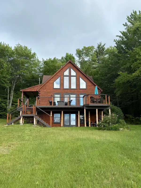 8 Scenic View Drive, Lincoln, ME 04457