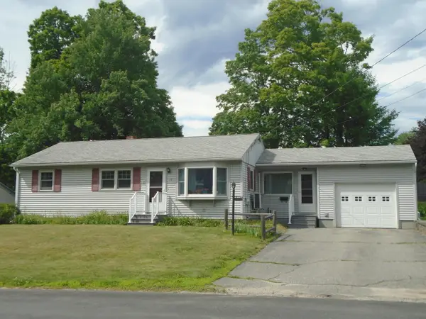 17 Sam Street, Winslow, ME 04901