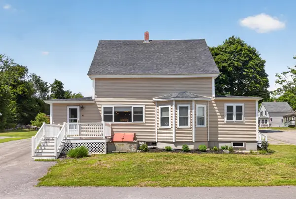 4 Knox Street, Millinocket, ME 04462
