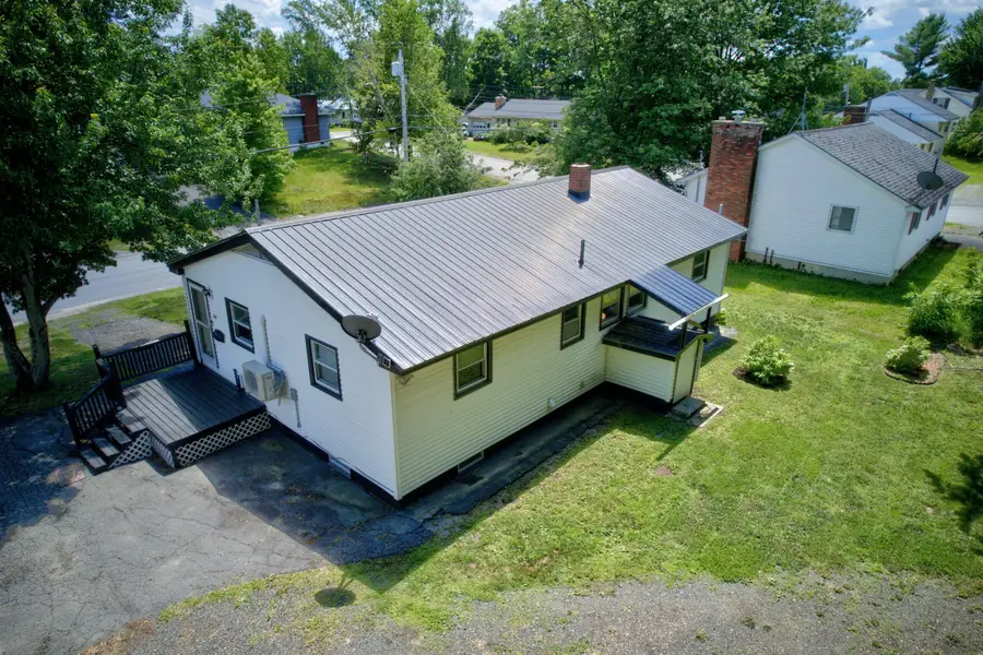 54 New Hampshire Street, Millinocket, ME 04462 - #2