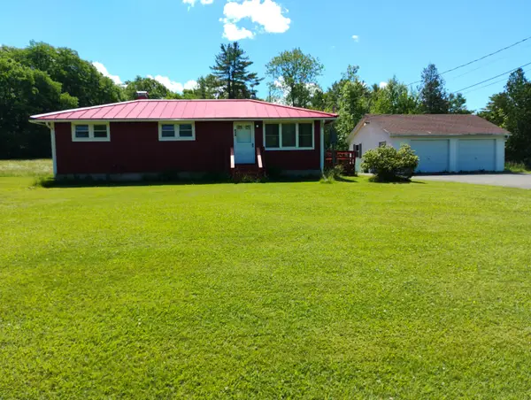270 Middle Road, Dresden, ME 04342