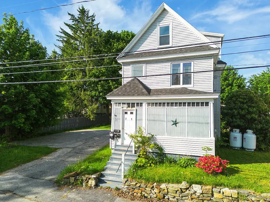 71 Warren Avenue, Lewiston, ME 04240 - #2