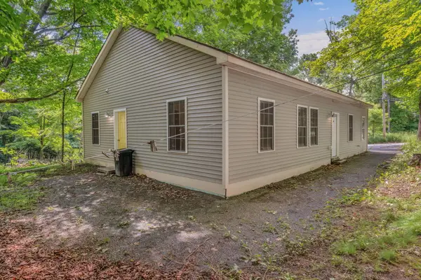 8 Orient Avenue, Hampden, ME 04444