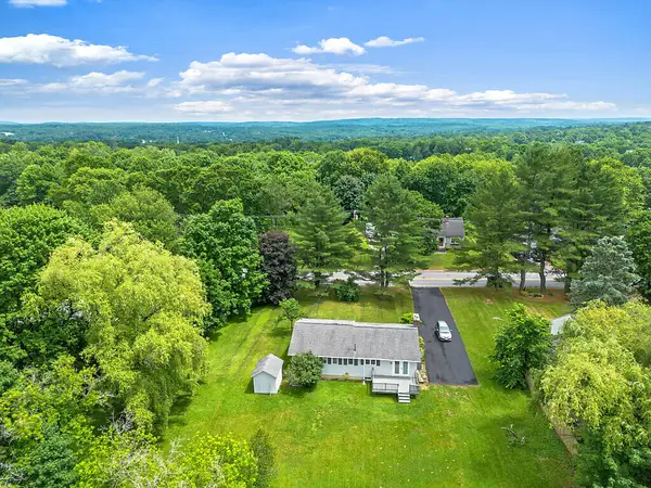 23 W Hill Road, Gardiner, ME 04345