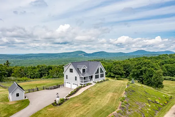 6 Clayton Lane, Rockland, ME 04841